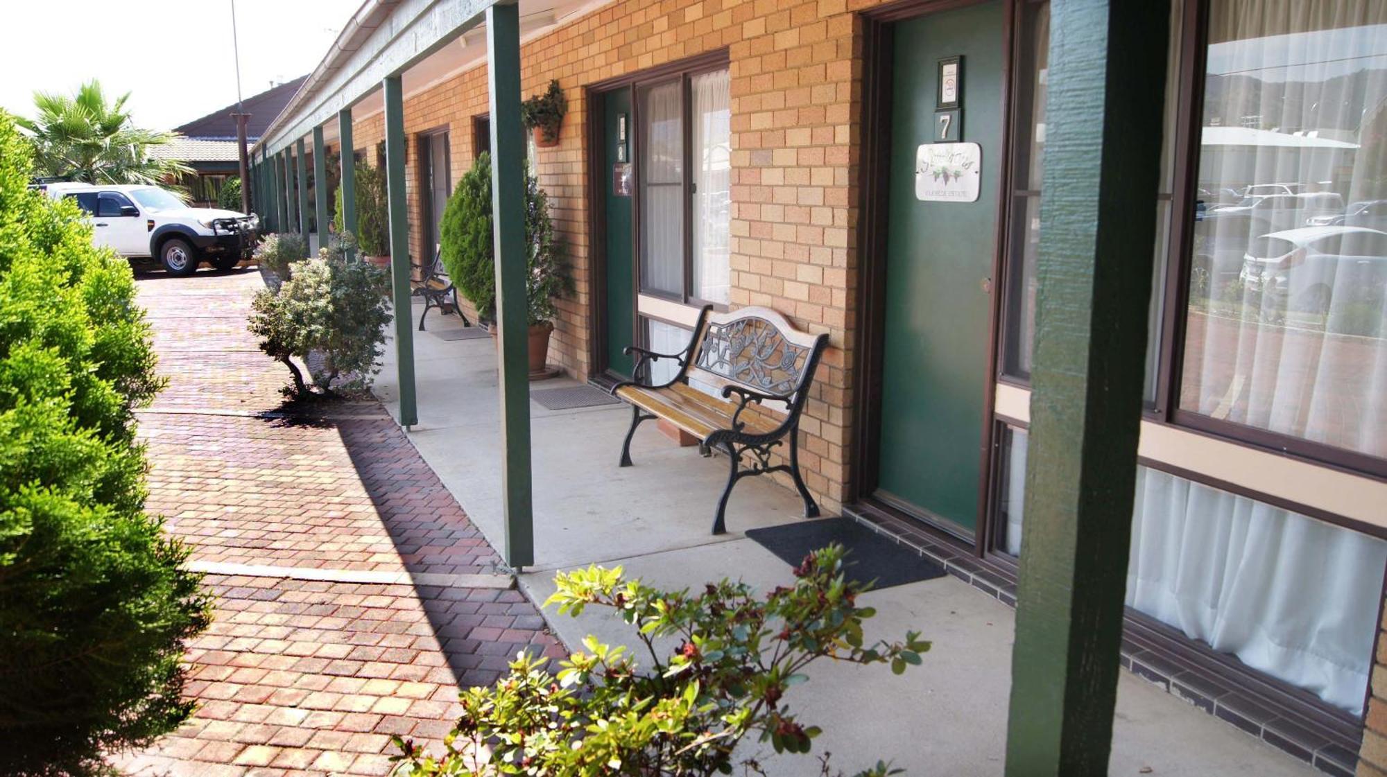 Ningana Motel Mudgee Εξωτερικό φωτογραφία